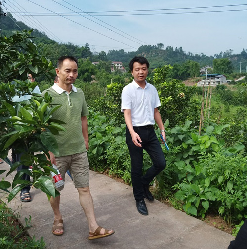 小井乡党委书记郭文宇与全市村党组织书记培训班